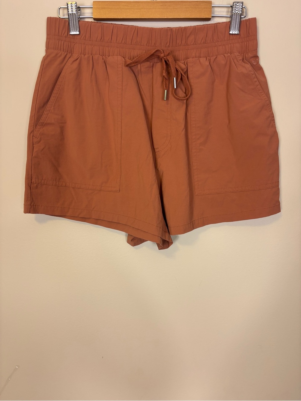 CALIA by Carrie Underwood Rust Drawstring Athletic Shorts Size Small